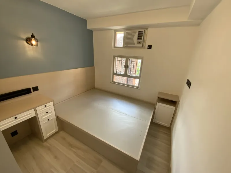 屯門兆康苑 睡房 — 訂造儲物床連衣櫃組合