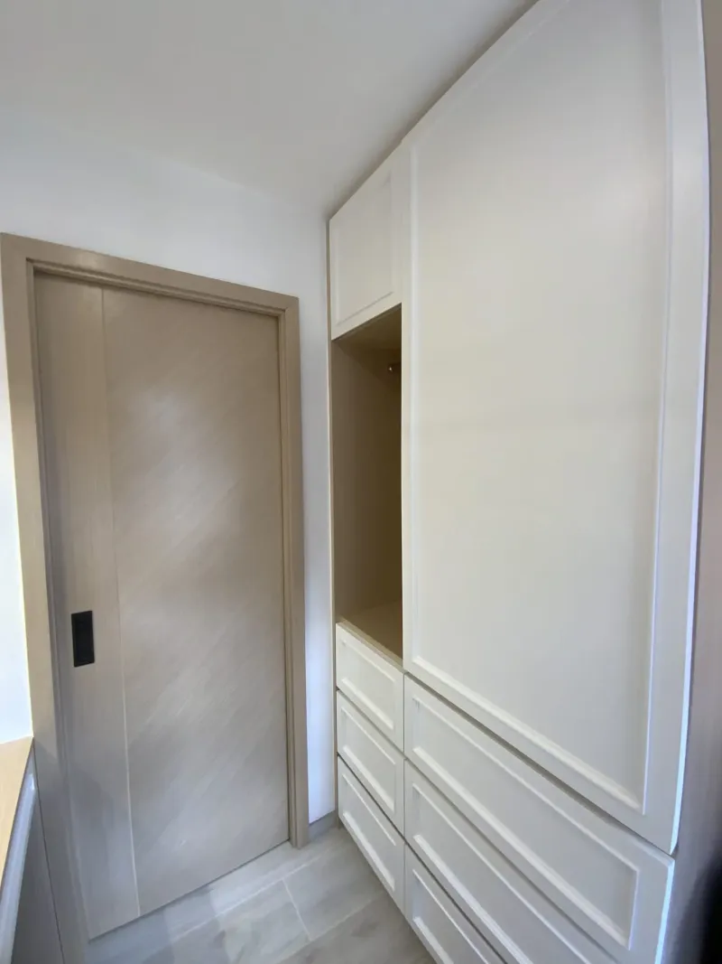 屯門兆康苑 衣櫃 — 訂造趟門衣櫃